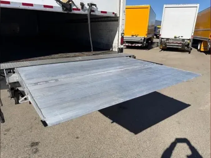 2019 Freightliner Business Class M2 106