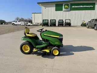 2018 John Deere X570