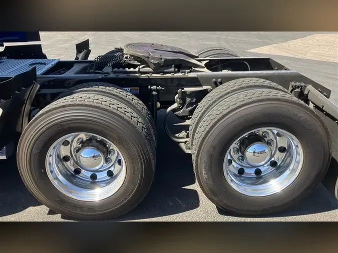 2021 KENWORTH T680