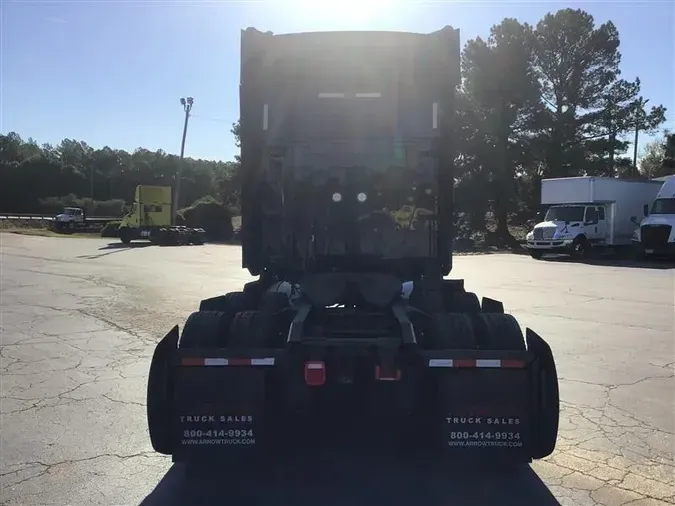 2021 INTERNATIONAL LT625