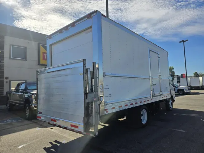 2018 Isuzu NQRfb155350f6ce54e2591add3e4fee3a33