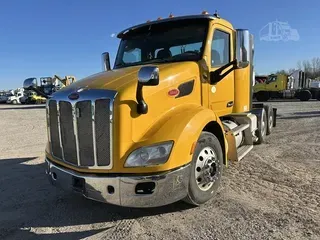 2016 PETERBILT 579