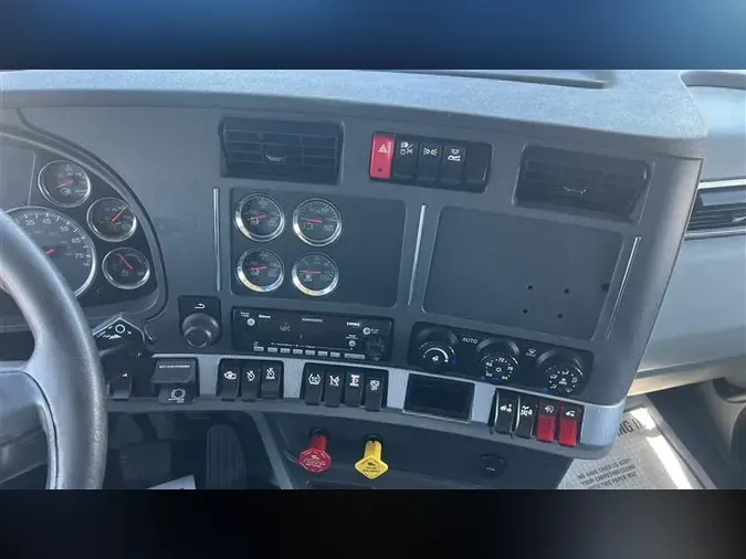2022 KENWORTH T680