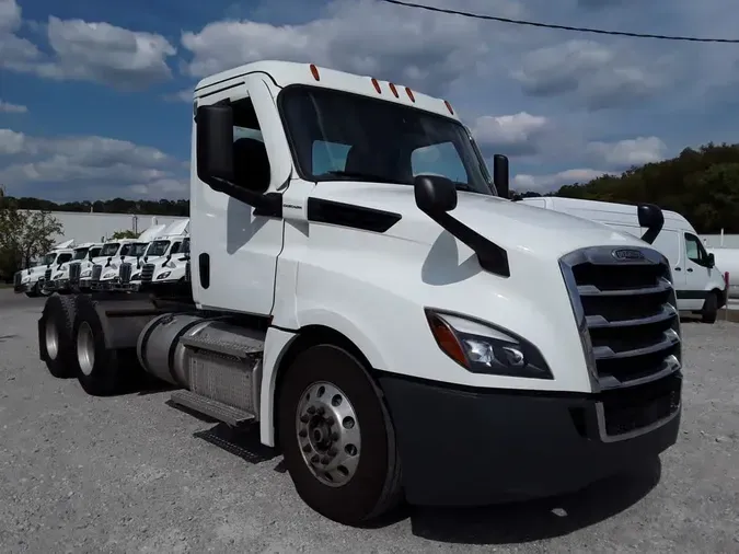 2020 FREIGHTLINER NEW CASCADIA PX12664