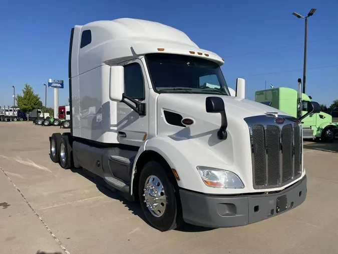 2021 Peterbilt 579