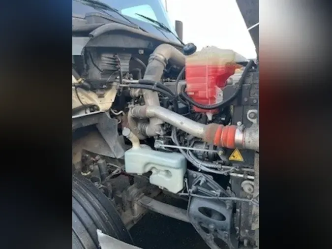 2019 NAVISTAR INTERNATIONAL RH613 DAYCAB T/A