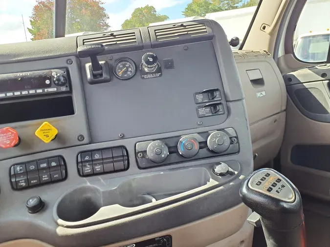 2018 FREIGHTLINER/MERCEDES CASCADIA 125