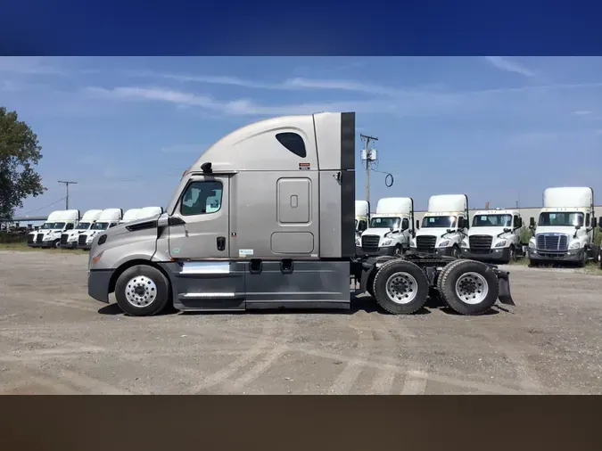 2023 Freightliner Cascadia 126fb2a3d4c577db9a6e15c86fa4de92d13
