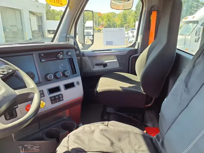 2018 FREIGHTLINER NEW CASCADIA PX12664