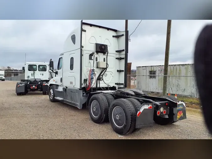 2020 FREIGHTLINER/MERCEDES CASCADIA 125fb2bd5fe8e09ab572f4614b70cbfa291