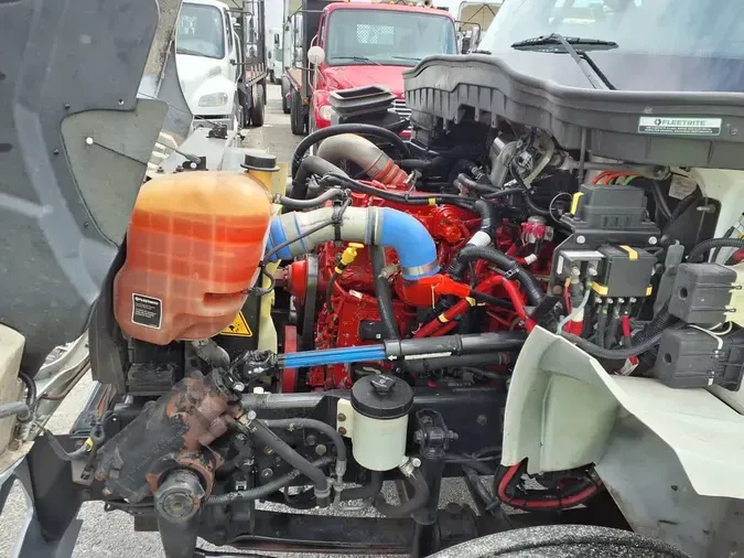2020 NAVISTAR INTERNATIONAL MV607 (4X2)fb30013218a2151e3806a02f627b0592