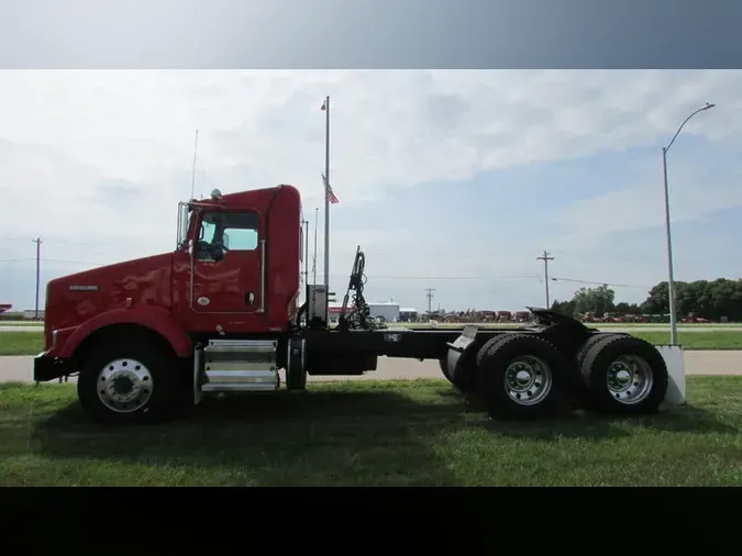 2020 Kenworth T800