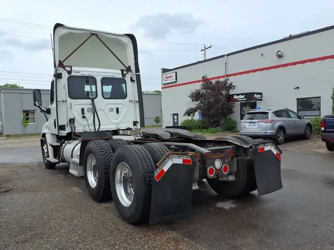 2018 FREIGHTLINER CASCADIA 125