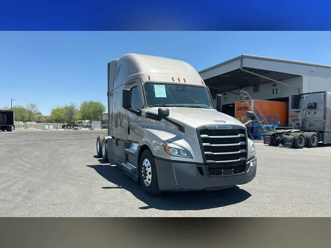 2022 Freightliner Cascadia 126fb402fc55bc424894e6b0f33e33667b3