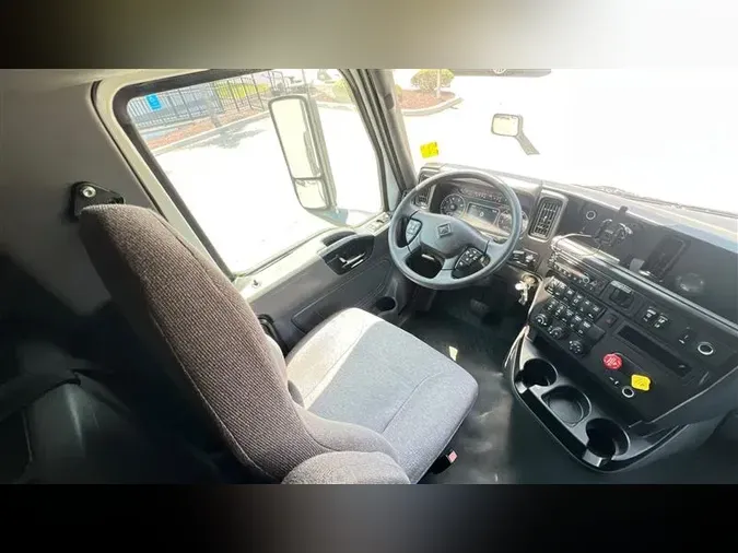 2022 INTERNATIONAL LT625