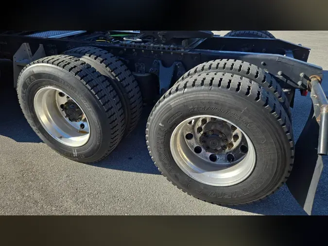 2022 International LTfb4380157f7900478345411848334cd5