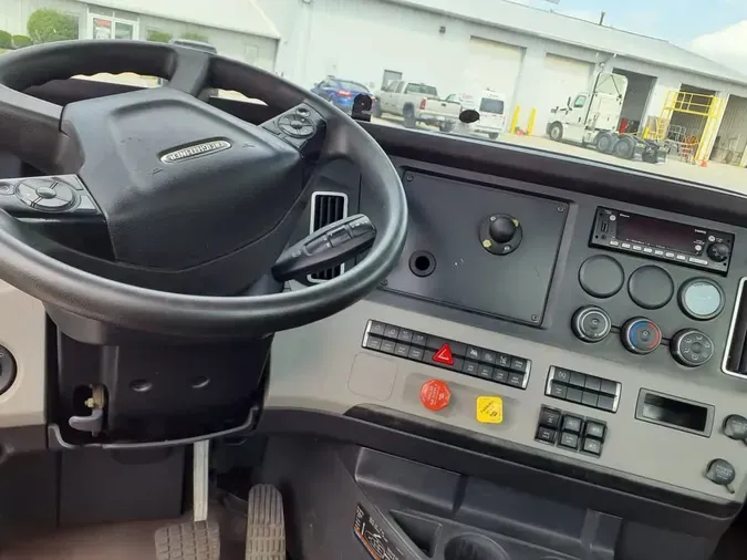 2023 FREIGHTLINER/MERCEDES CASCADIA PX11664STfb4641126c1a01d2d8bd9db1a18f00ff