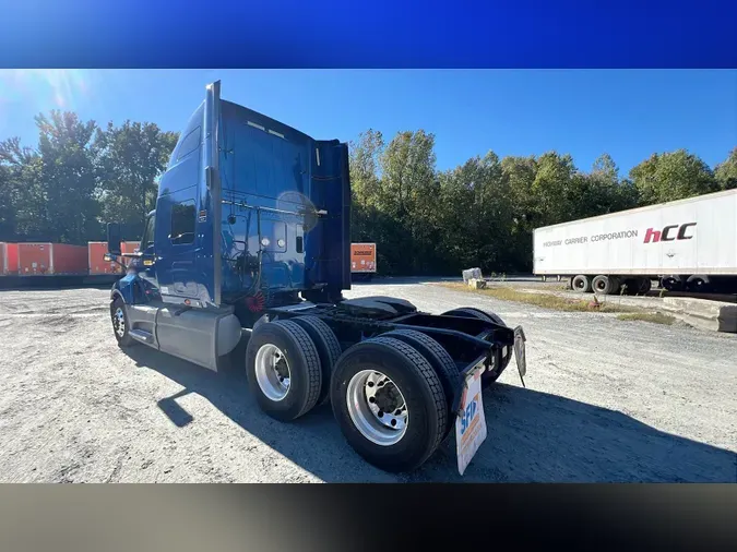 2022 International LT625