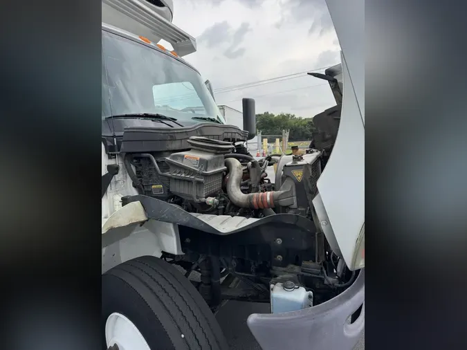2019 International MV607fb49f557d5b365c42fe636c7f64fe3af