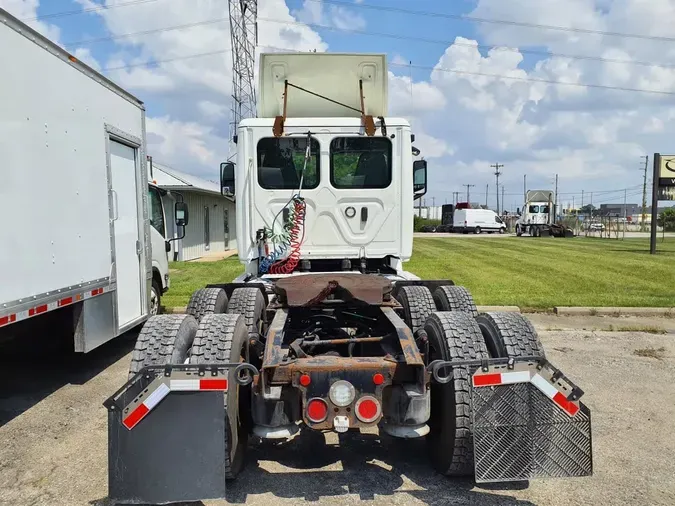 2019 FREIGHTLINER NEW CASCADIA PX12664