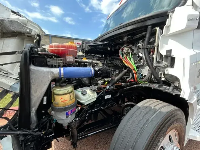 2022 FREIGHTLINER CASCADIA