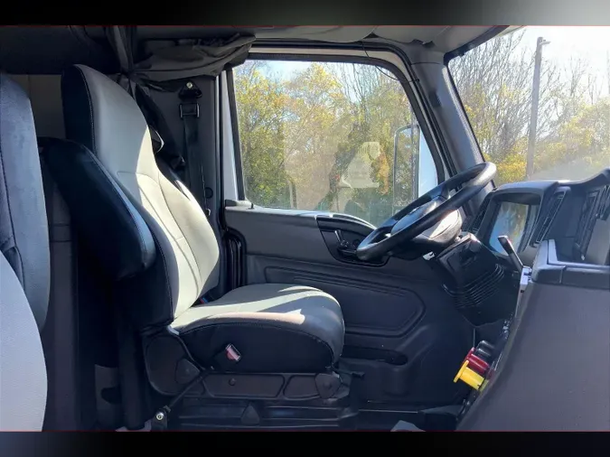 2023 INT LT625 6x4fb4b4852ae8962082ca6e9cf51612759