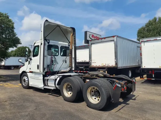 2021 FREIGHTLINER NEW CASCADIA PX12664