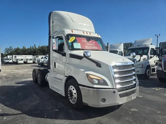 2019 FREIGHTLINER/MERCEDES NEW CASCADIA PX12664fb4fb3ebe76000e698ae4be04d259ce7