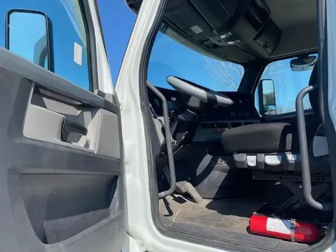 2021 Freightliner Cascadiafb5053cf5e1052e3e5fb150826499a1c