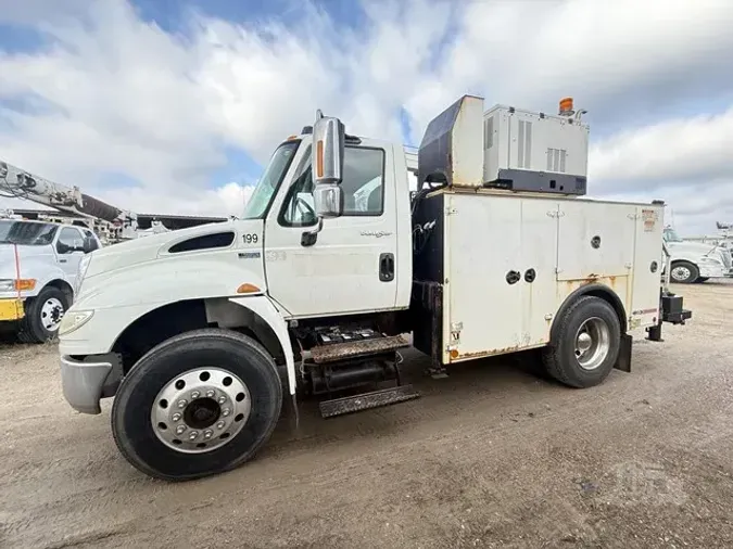 2012 INTERNATIONAL DURASTAR 4400