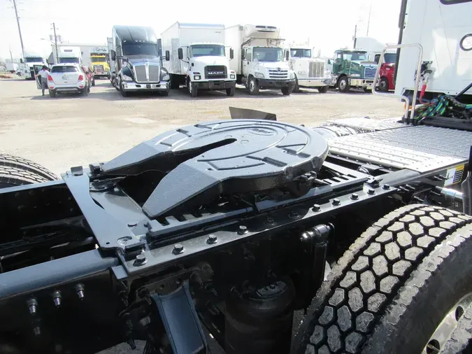 2026 MACK AN64T