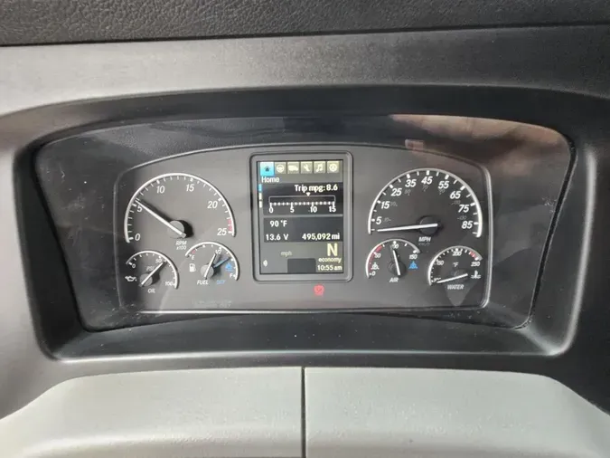 2021 FREIGHTLINER CASCADIA CA126