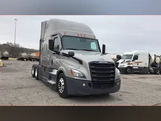 2023 Freightliner Cascadia