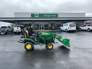 2014 John Deere 1025R