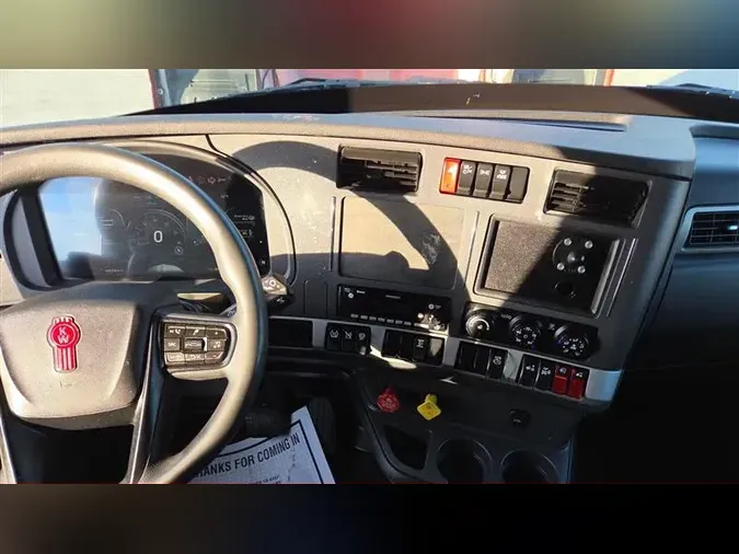 2022 KENWORTH T680