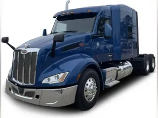 2022 Peterbilt 579