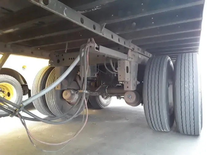 2017 UTILITY TRAILERS VS2RA 45/156/102fb6fe9ebb2aaddce95692c19a16437e5