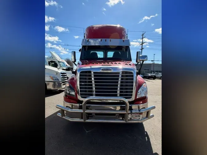 2019 FREIGHTLINER/MERCEDES CASCADIA 125fb70146dc2038feee0984a70a93486cb