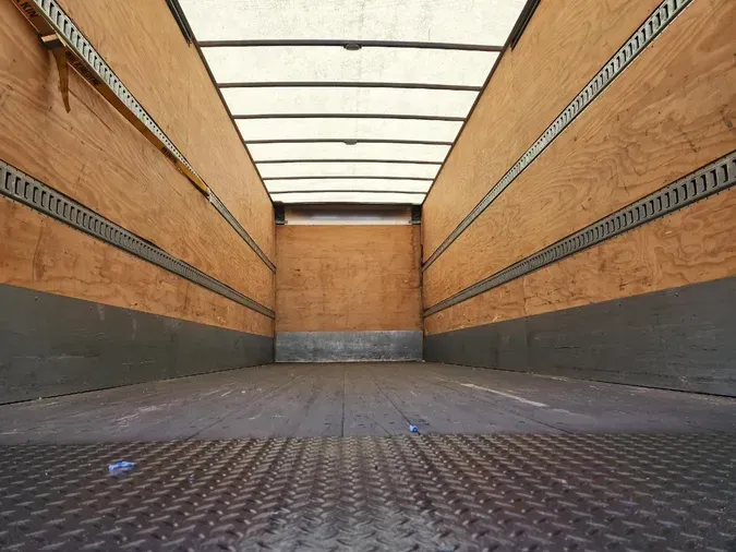 2020 HINO 268Afb78bad7035c3279d09bb164e52007b3