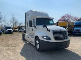 2019 International LT625