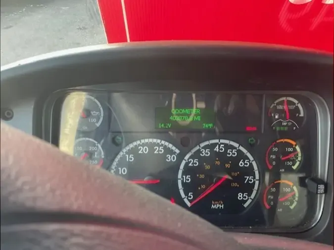 2018 FREIGHTLINER/MERCEDES M2 106