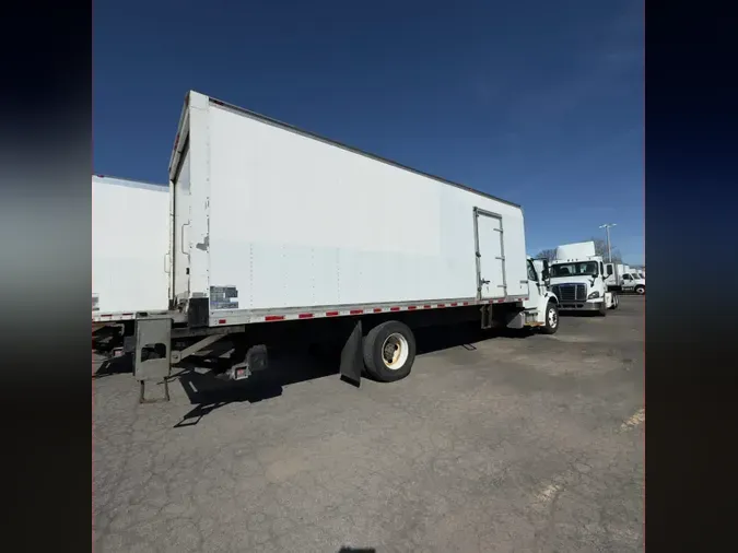 2018 FREIGHTLINER/MERCEDES M2 106