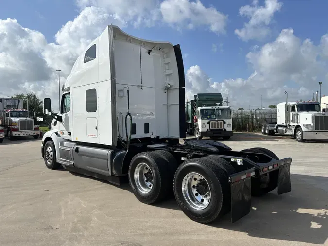 2021 Peterbilt 579