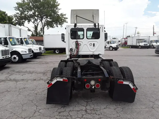 2018 FREIGHTLINER NEW CASCADIA PX12664