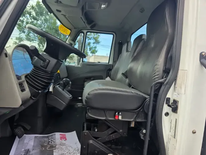 2019 NAVISTAR INTERNATIONAL 4300