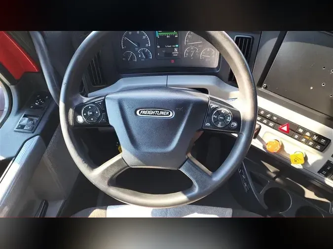 2021 FREIGHTLINER CA126