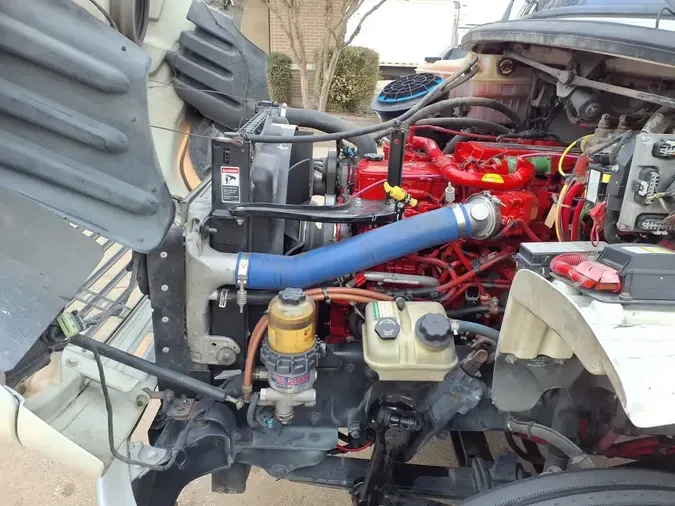 2019 FREIGHTLINER/MERCEDES M2 106