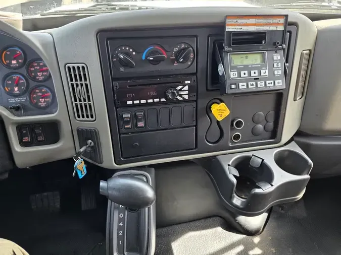 2016 NAVISTAR INTERNATIONAL 4300