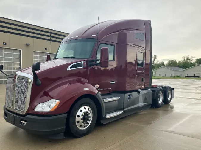 2021 Kenworth T680