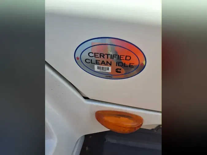 2018 NAVISTAR INTERNATIONAL LT625 DAYCAB T/A